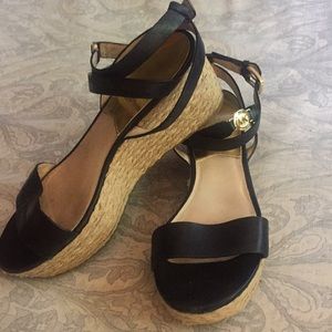 Michael Kors platform black ankle strap Sz8 shoes